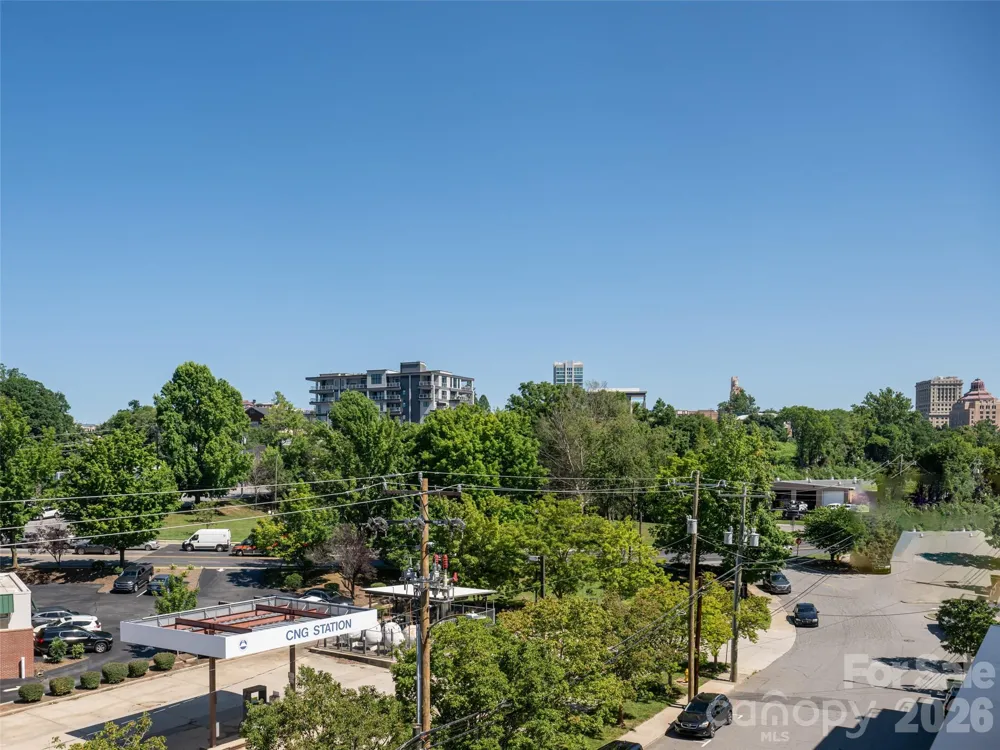 1 Bauhaus Court Asheville, NC 28801