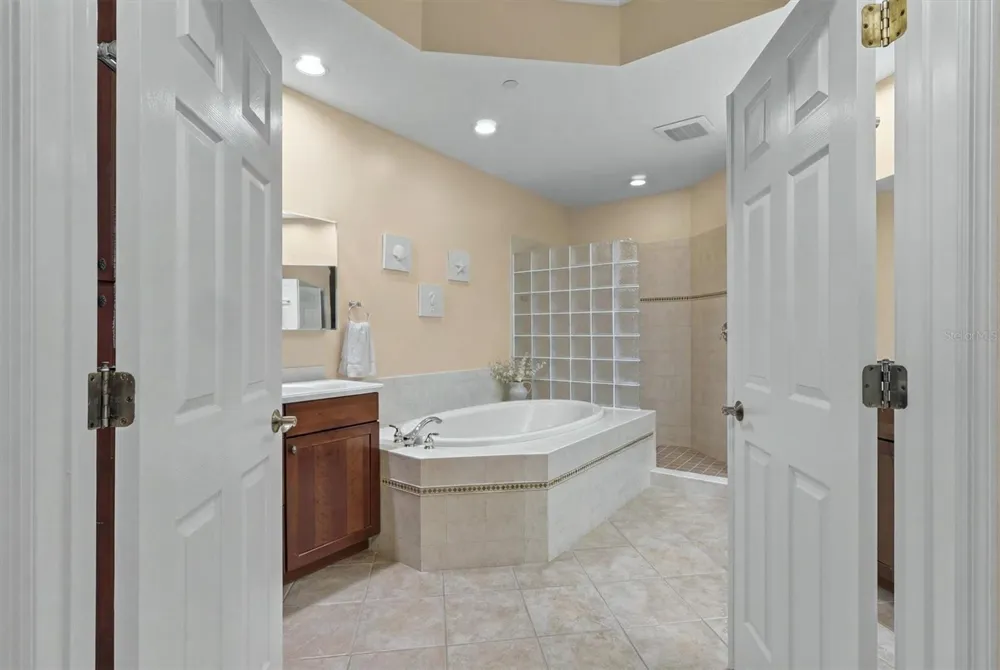 6474 WATERCREST WAY #403 Lakewood Ranch, FL 34202