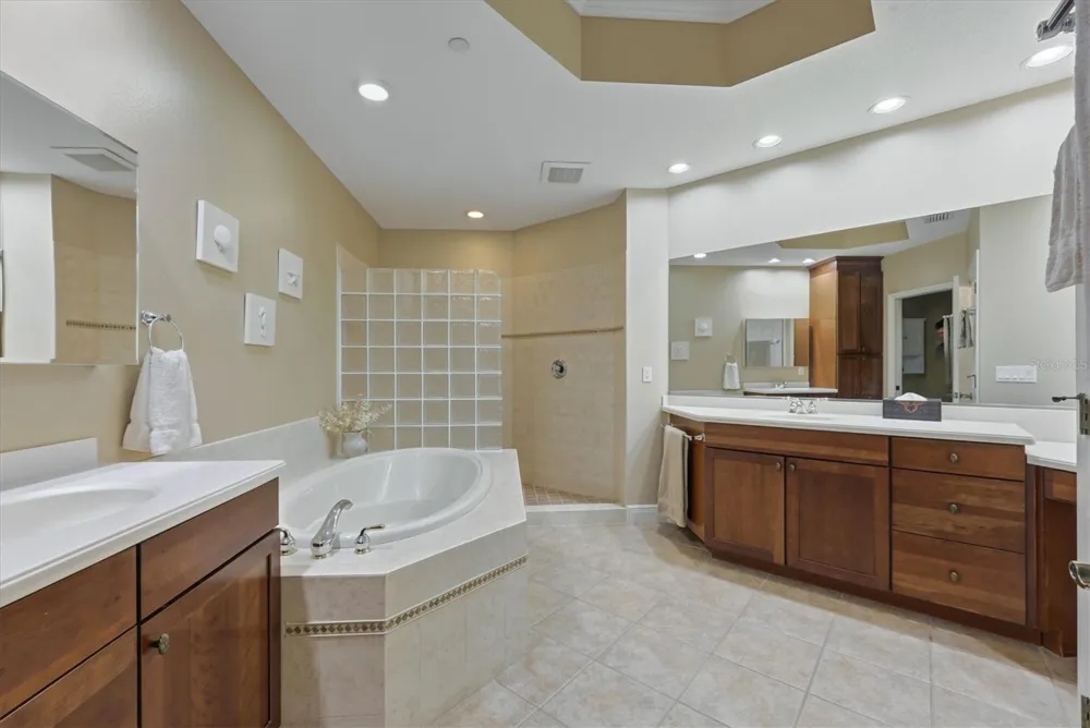6474 WATERCREST WAY #403 Lakewood Ranch, FL 34202