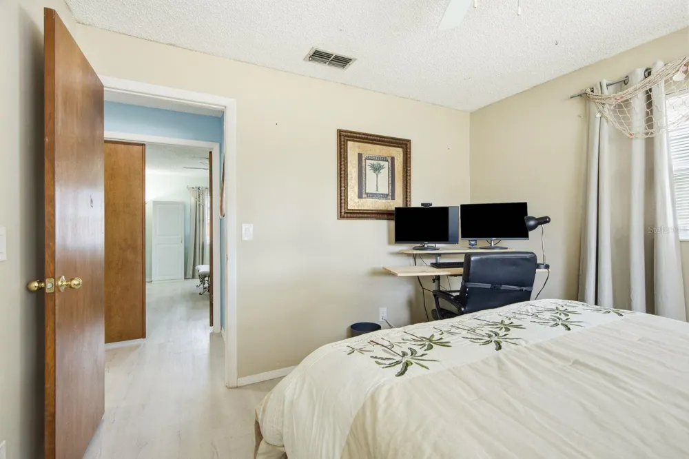3047 CASCADE DRIVE Clearwater, FL 33761