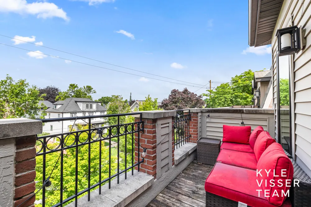 542 Fairview Avenue NE #3 Grand Rapids, MI 49503