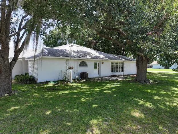 3901 Loquat Road Sebring, FL 33875