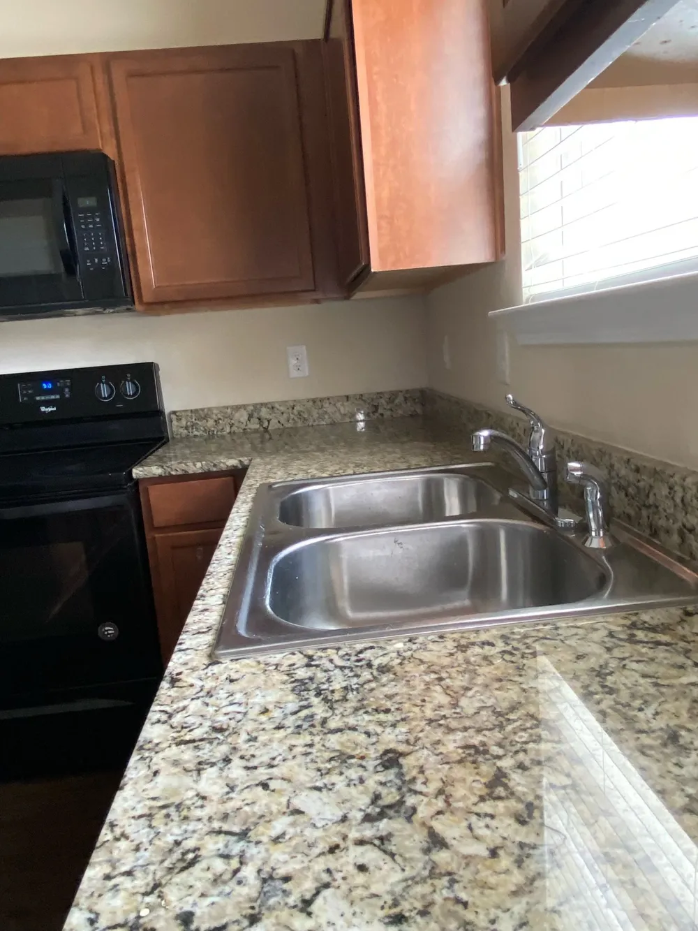 120 Batya Ct La Vergne, TN 37086