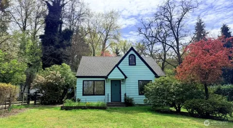 7637 NE 165th Street