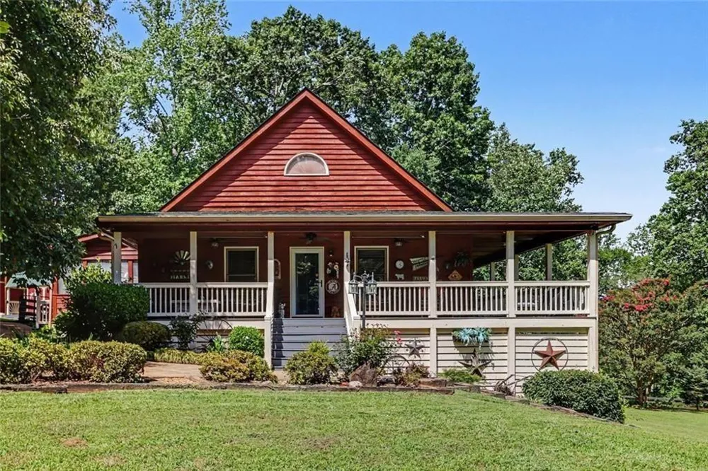 104 Pratten Drive Cleveland, GA 30528