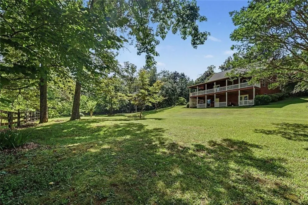 104 Pratten Drive Cleveland, GA 30528