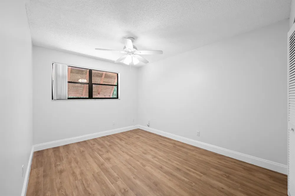 1517 Fairway Road Pembroke Pines, FL 33026