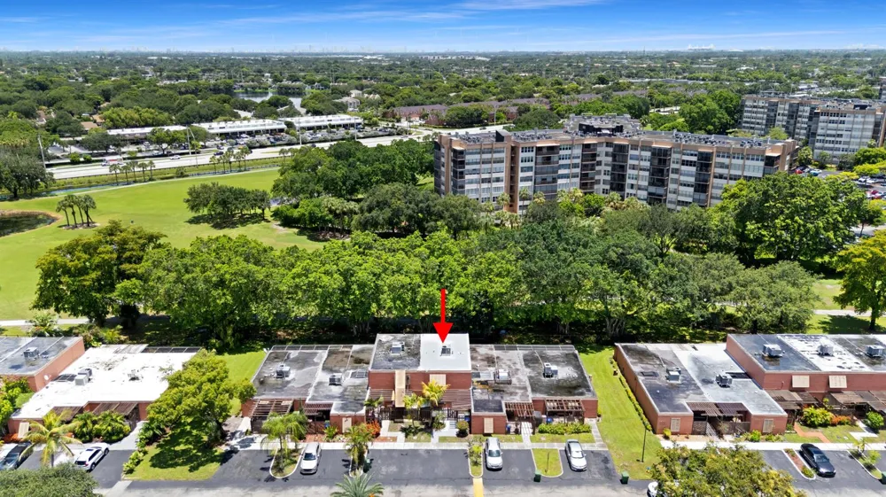 1517 Fairway Road Pembroke Pines, FL 33026