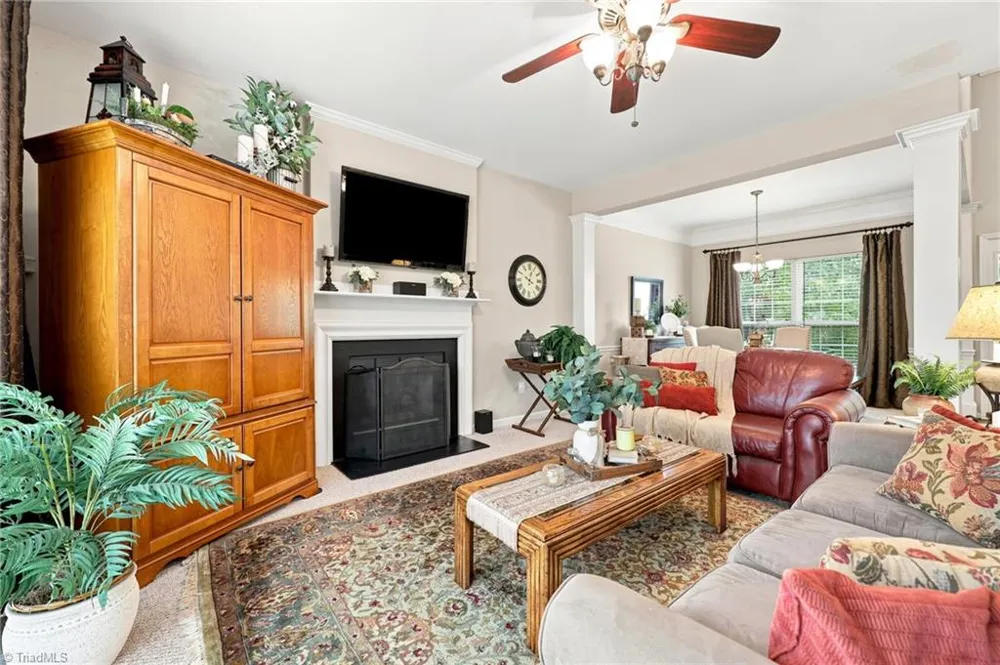 4020 Maid Marion Court Jamestown, NC 27282