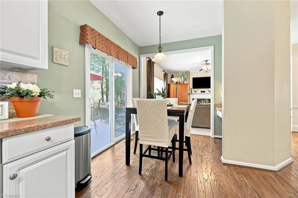 4020 Maid Marion Court Jamestown, NC 27282