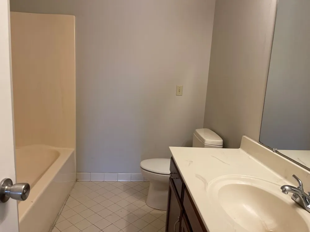 1812 Barnwell Ct Hermitage, TN 37076
