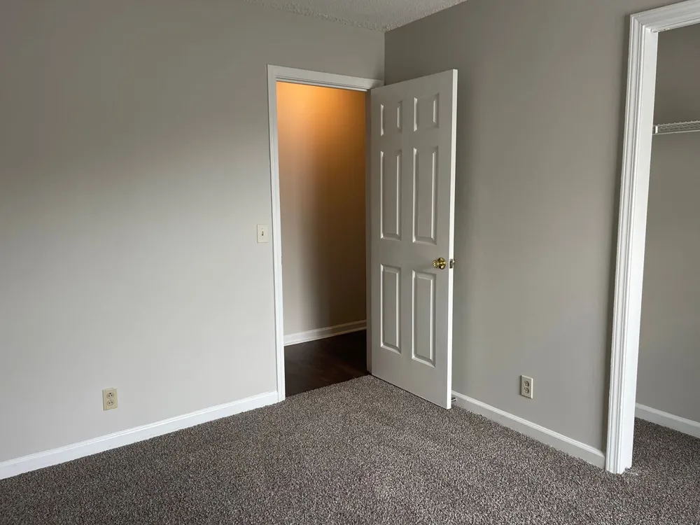 1812 Barnwell Ct Hermitage, TN 37076