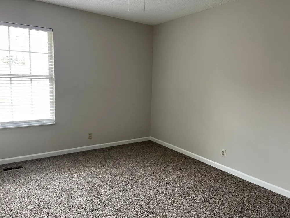 1812 Barnwell Ct Hermitage, TN 37076