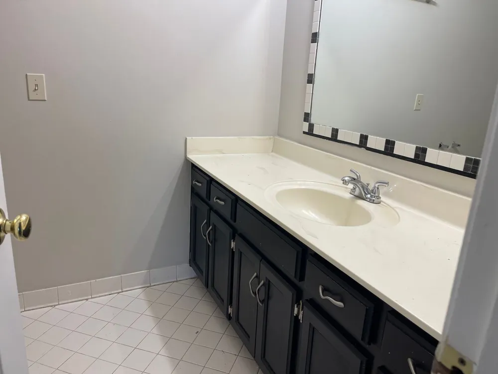 1812 Barnwell Ct Hermitage, TN 37076