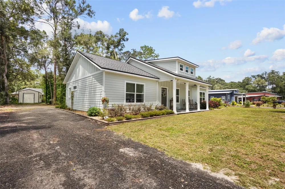 8071 NW 172ND LANE Trenton, FL 32693