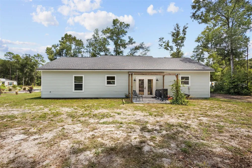 8071 NW 172ND LANE Trenton, FL 32693