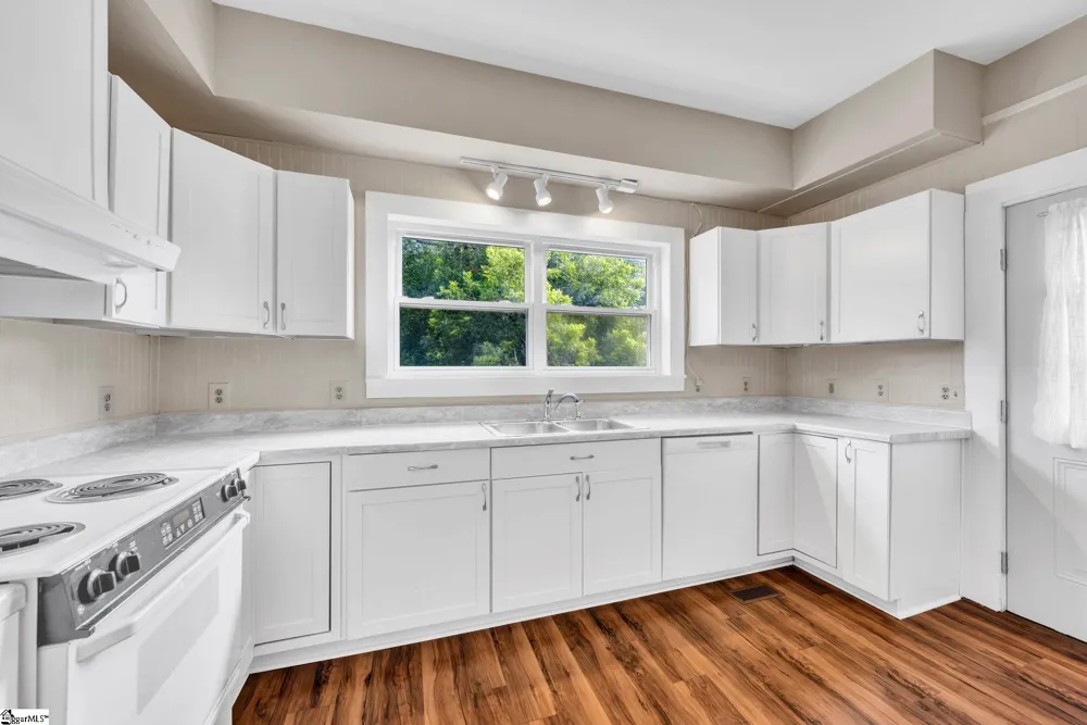 312 Cateechee Trail Central, SC 29630