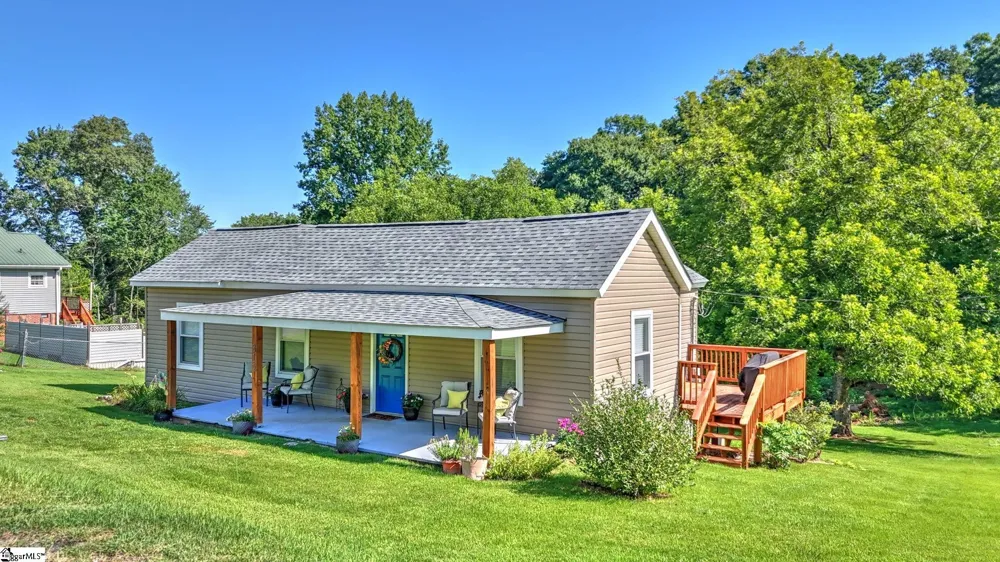 312 Cateechee Trail Central, SC 29630