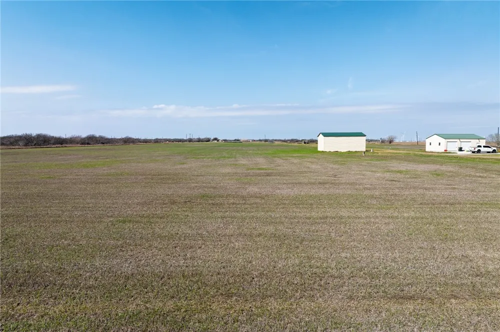 2793 County Road 3161 Taft, TX 78390