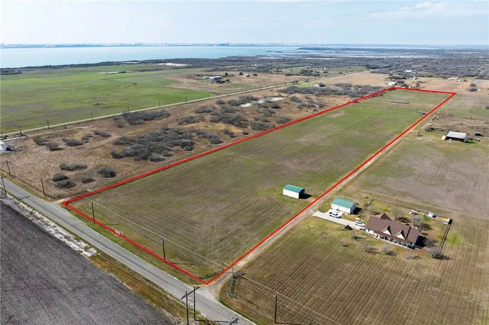 2793 County Road 3161 Taft, TX 78390