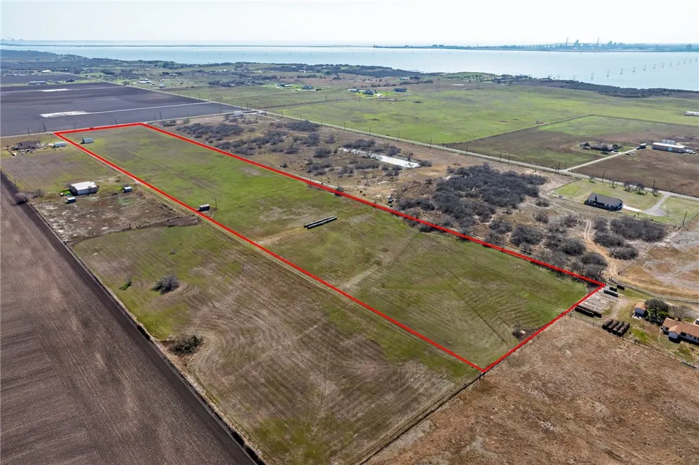 2793 County Road 3161 Taft, TX 78390