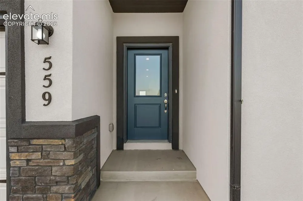 559 Bayview Drive Pueblo West, CO 81007