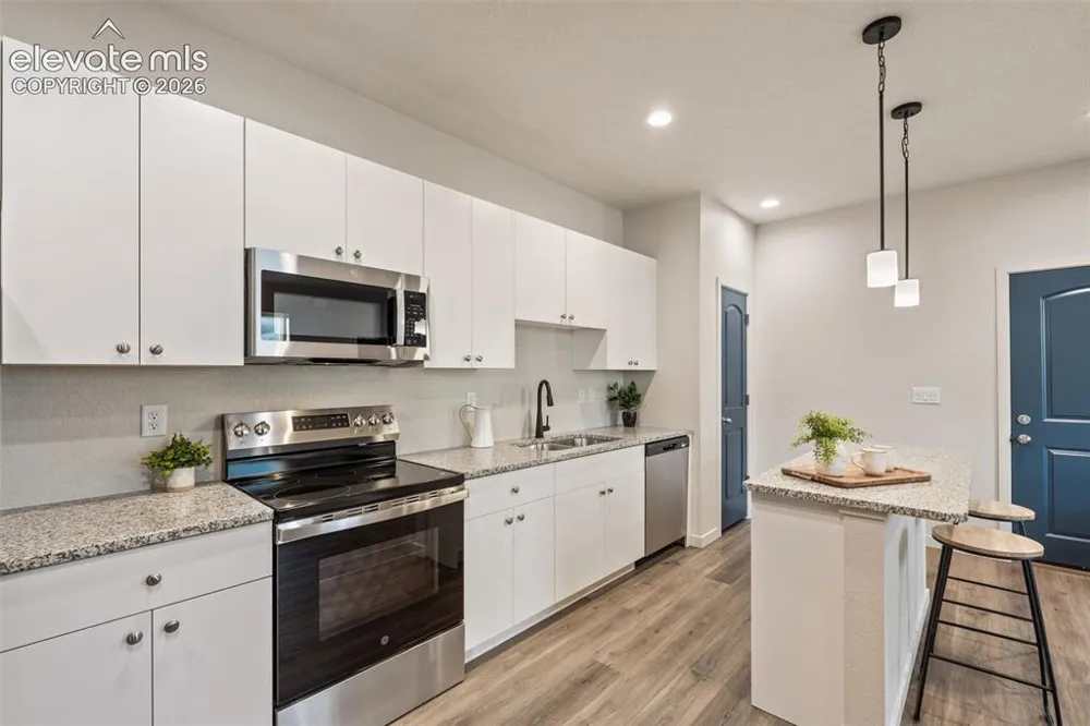 559 Bayview Drive Pueblo West, CO 81007