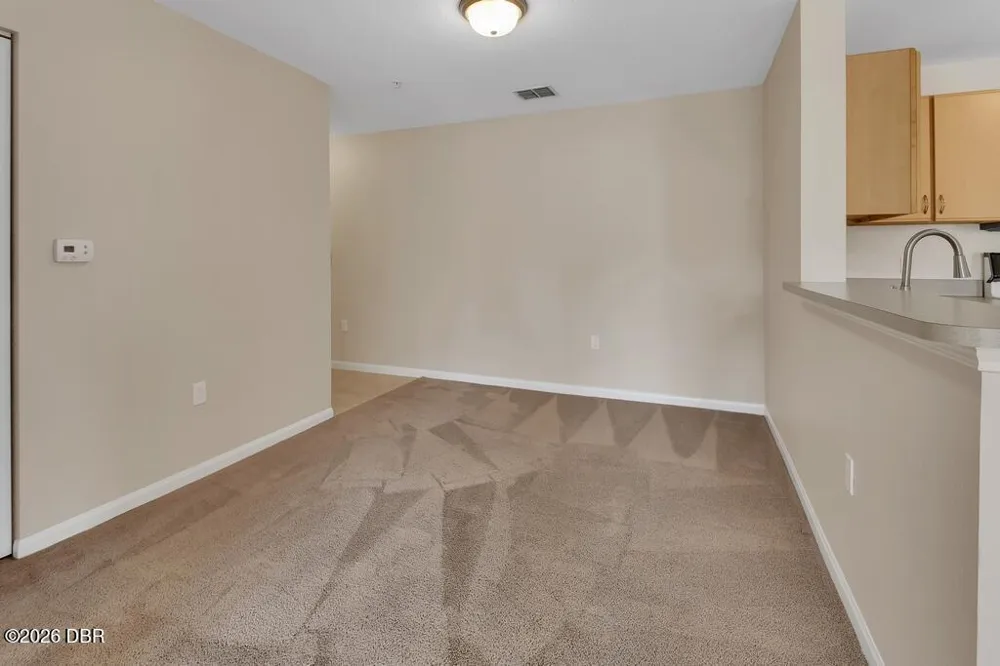 940 Village Trail #4-207 Port Orange, FL 32127