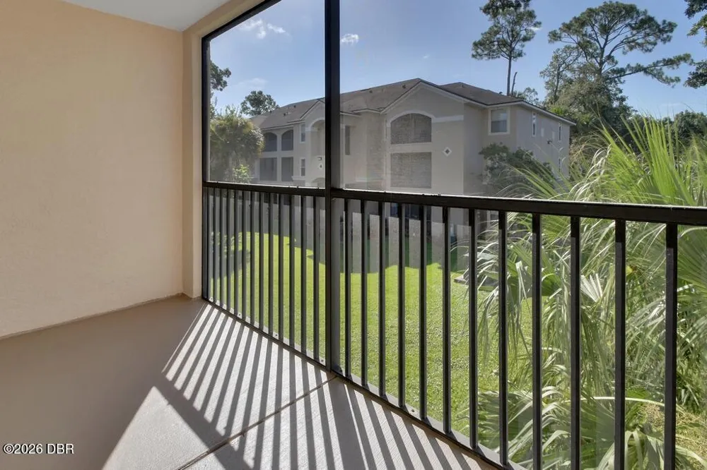 940 Village Trail #4-207 Port Orange, FL 32127