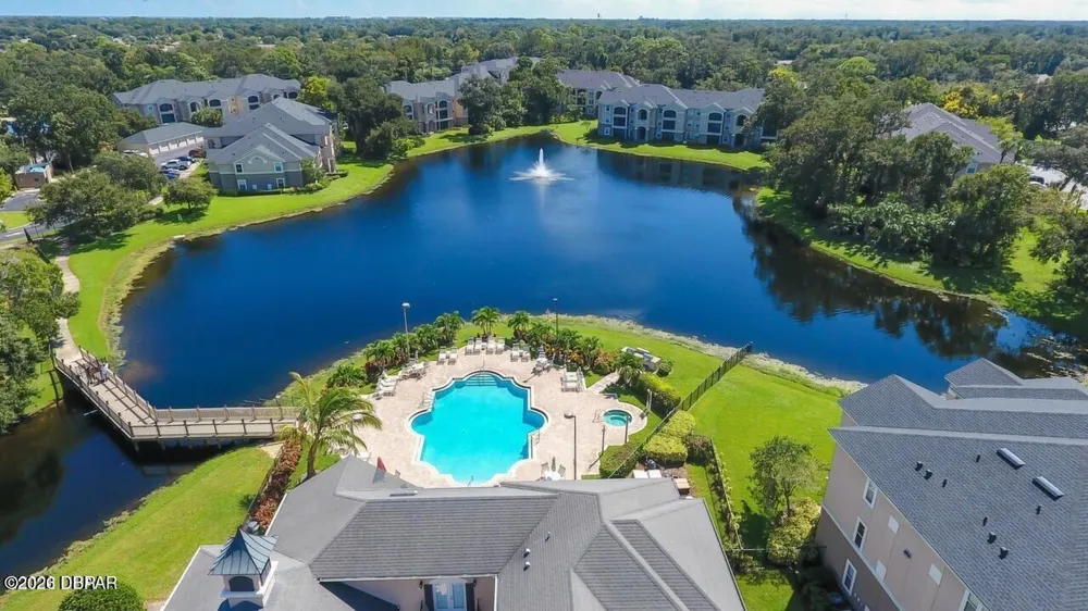 940 Village Trail #4-207 Port Orange, FL 32127