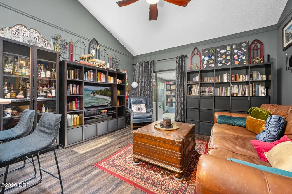 101 Hill Avenue #5 Deland, FL 32724