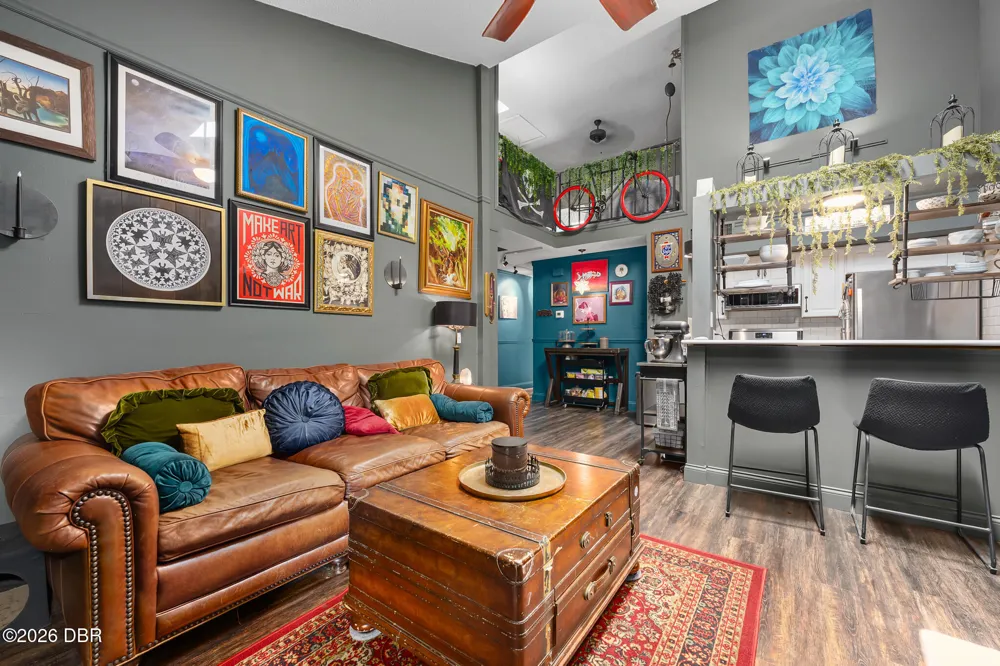 101 Hill Avenue #5 Deland, FL 32724