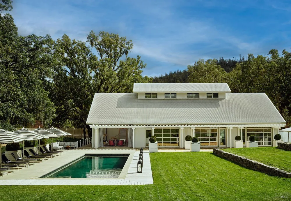 4553 Chiles Pope Valley Road St. Helena, CA 94574