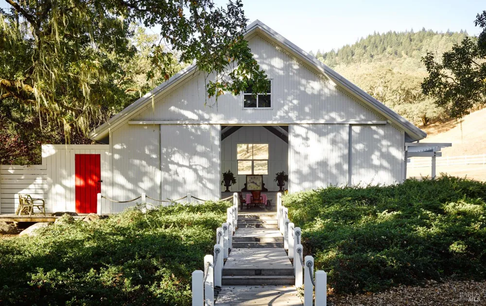 4553 Chiles Pope Valley Road St. Helena, CA 94574