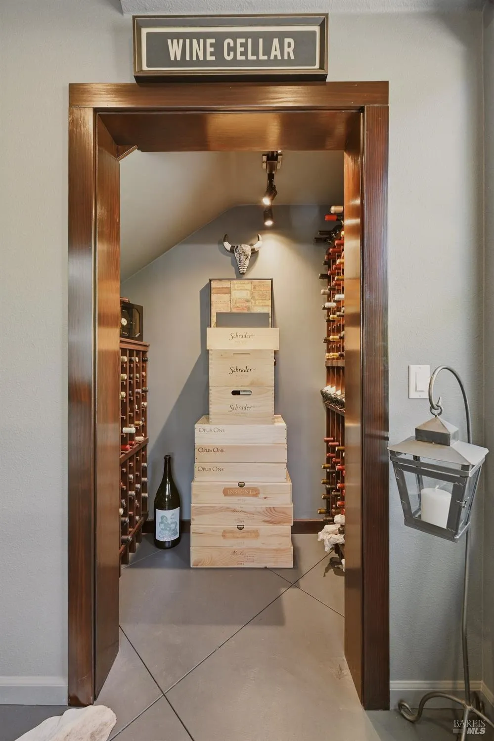 806 Chiles Avenue St. Helena, CA 94574