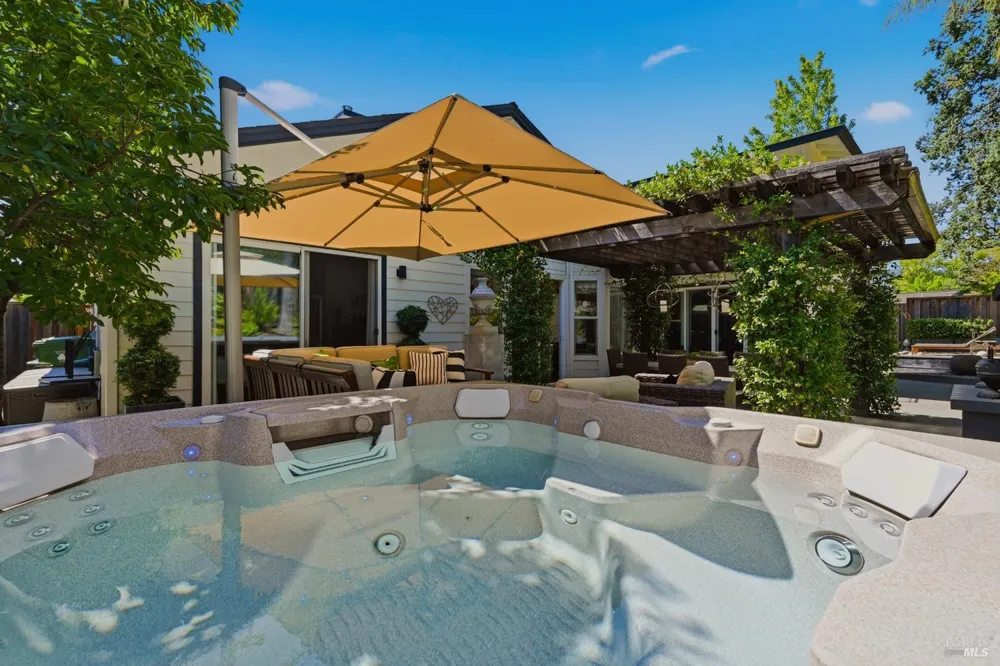 806 Chiles Avenue St. Helena, CA 94574