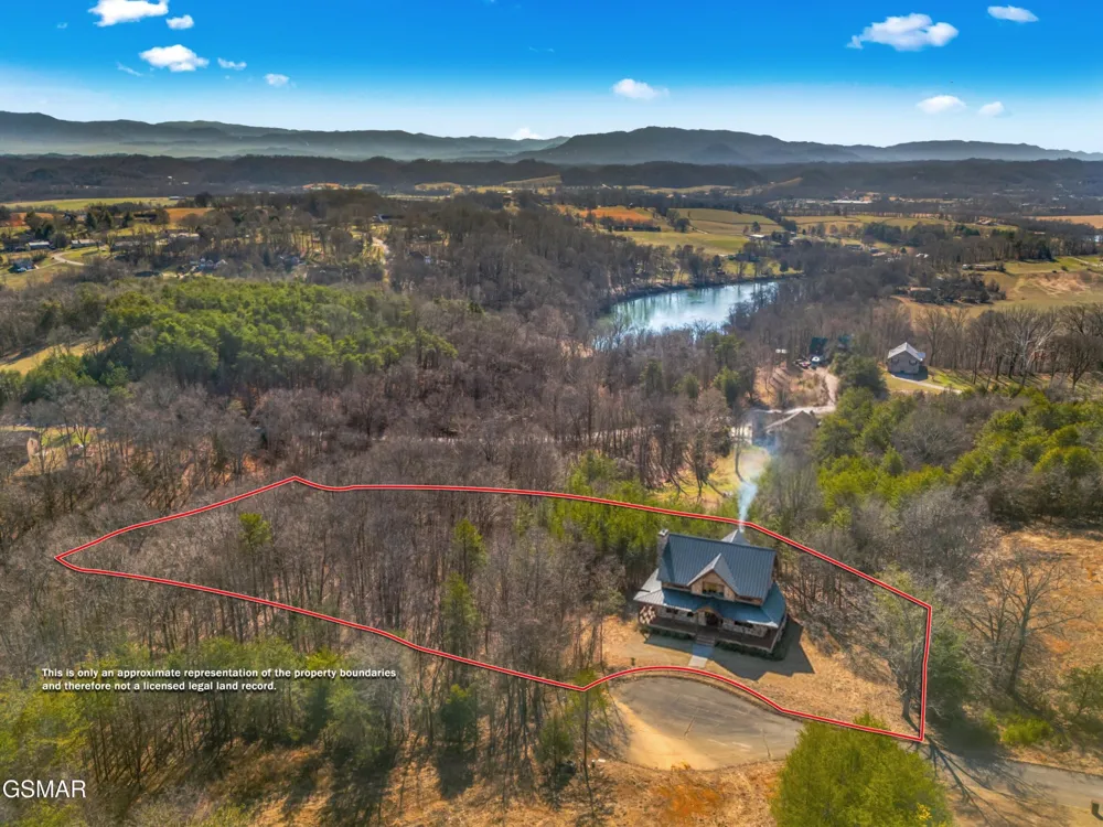 53 Kenneth Overlook Kodak, TN 37764