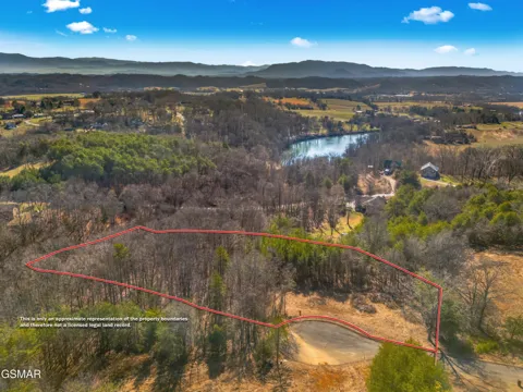 53 Kenneth Overlook