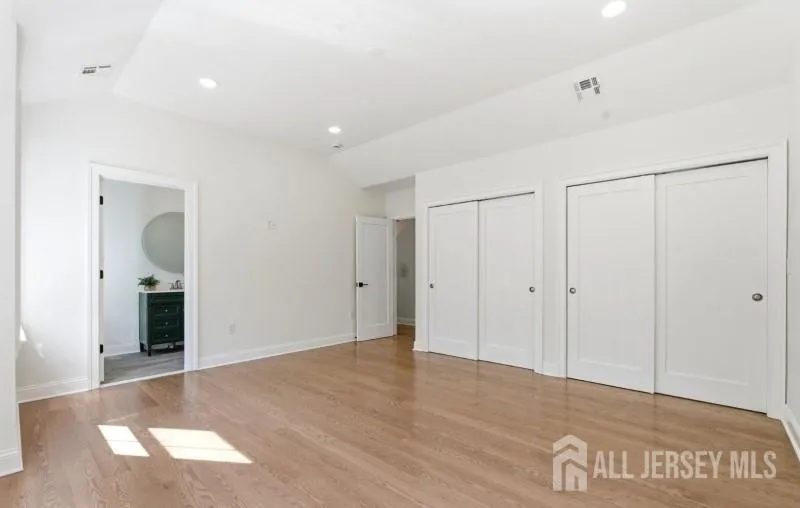 61 Hickory Street Metuchen, NJ 08840