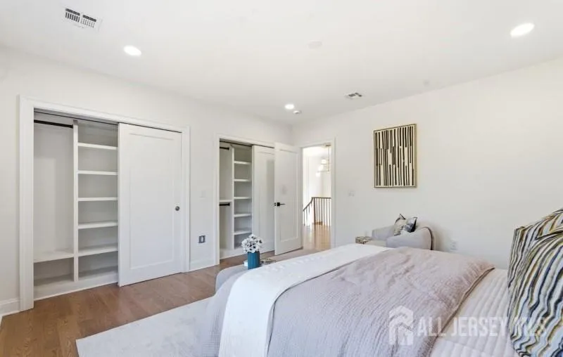 61 Hickory Street Metuchen, NJ 08840