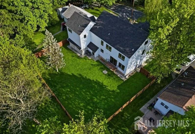 61 Hickory Street Metuchen, NJ 08840