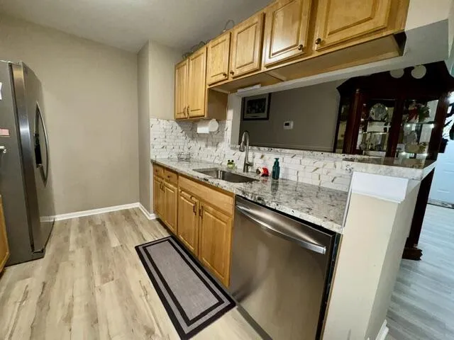 432 Marigold Circle Westland, MI 48185