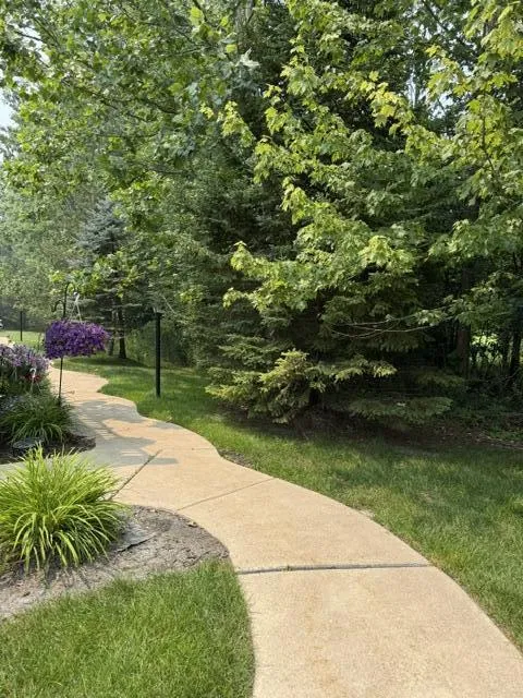 432 Marigold Circle Westland, MI 48185