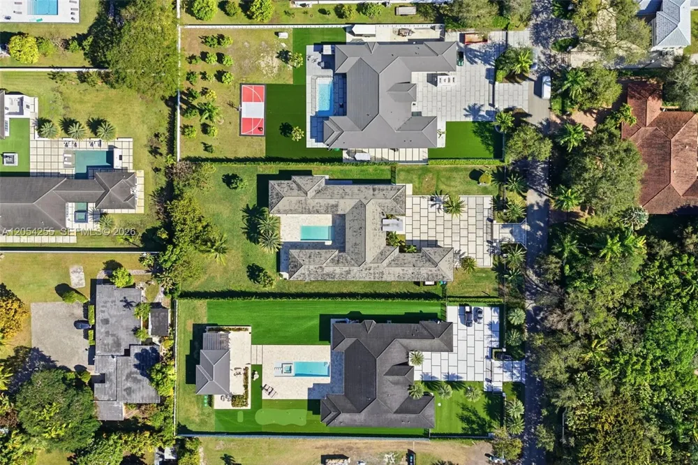 10005 SW 66th St Miami, FL 33173