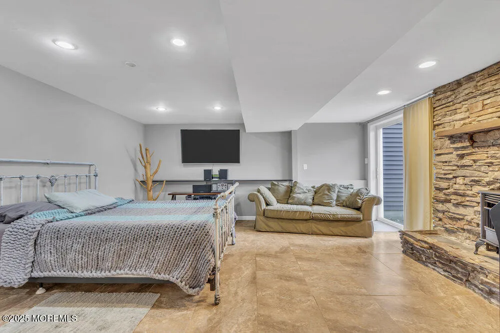 607 Wildwood Road Allenhurst, NJ 07711
