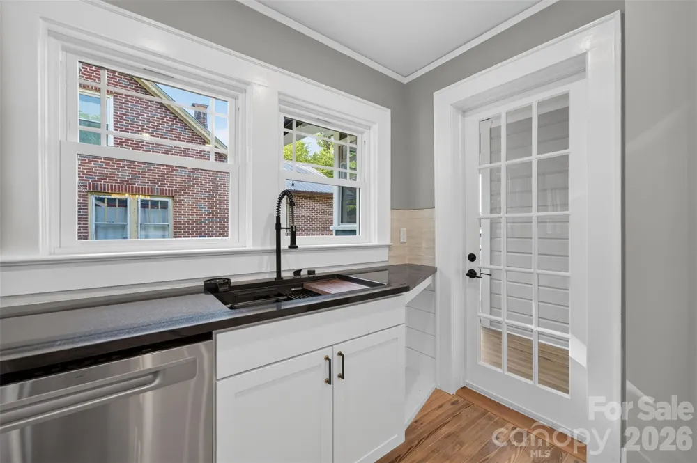 217 Norwood Street SW Lenoir, NC 28645