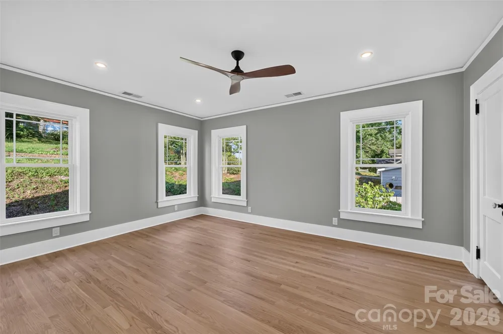 217 Norwood Street SW Lenoir, NC 28645