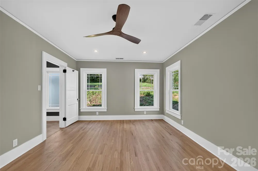 217 Norwood Street SW Lenoir, NC 28645