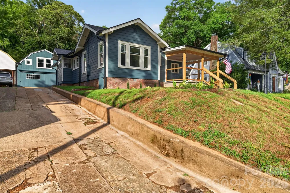 217 Norwood Street SW Lenoir, NC 28645