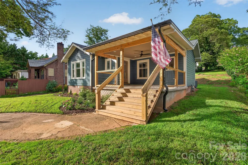 217 Norwood Street SW Lenoir, NC 28645